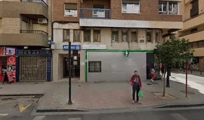 Foto de Abogado Enrique López