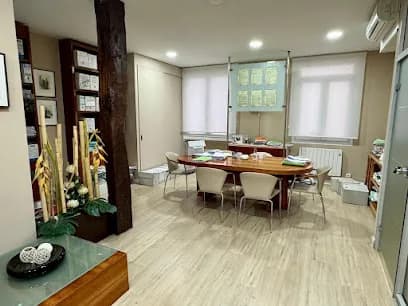 Foto de Abogados Extranjeria Bilbao - Diaz Extranjeria