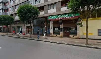 Foto de Alejandra Vega - Abogada