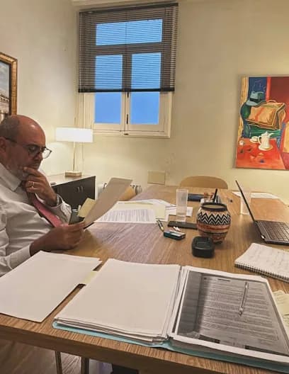 Foto de Arnaiz Abogados - Abogado especialista en negligencias medicas en Sevilla