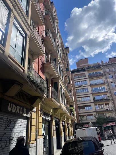 Foto de Bilbao Extranjería Abogados