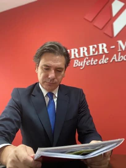 Foto de FERRER ~ MOLINA Bufete de Abogados
