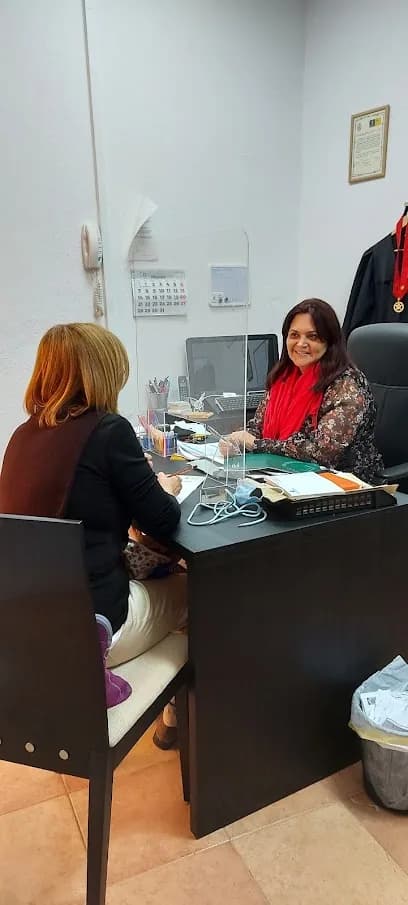 Foto de López & Asociados (VEGUETA) AbogCarolina López