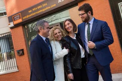 Foto de Santa Cruz Abogados de Familia Sevilla