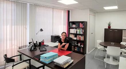 Foto de Sara Lorenzo ABOGADA