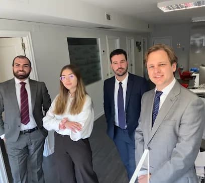 Foto de Trafico Ayuda | Abogados Accidentes Tráfico